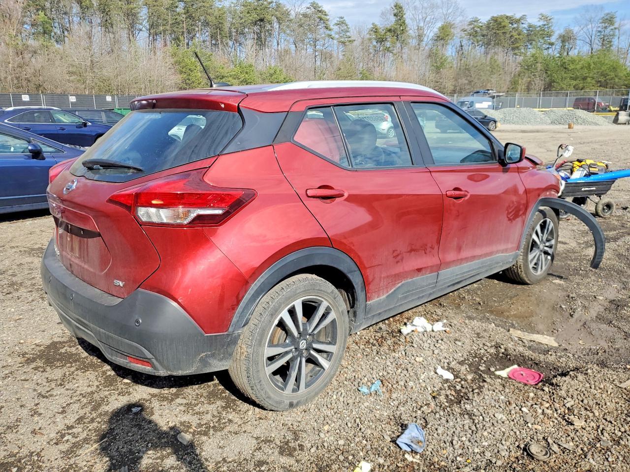 2020 Nissan Kicks Sv - zdjęcie 3
