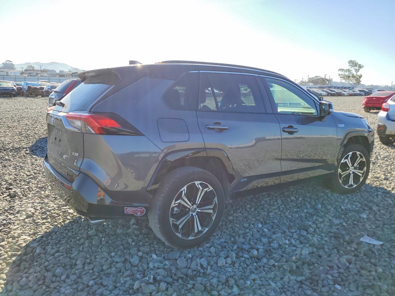 2023 Toyota Rav4 Prime Xse - zdjęcie 3