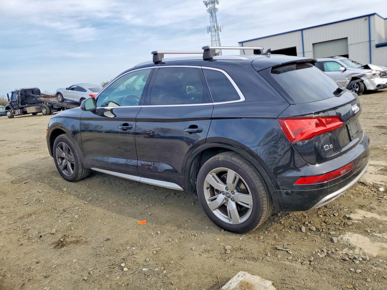 2019 Audi Q5 Premium Plus - zdjęcie 2