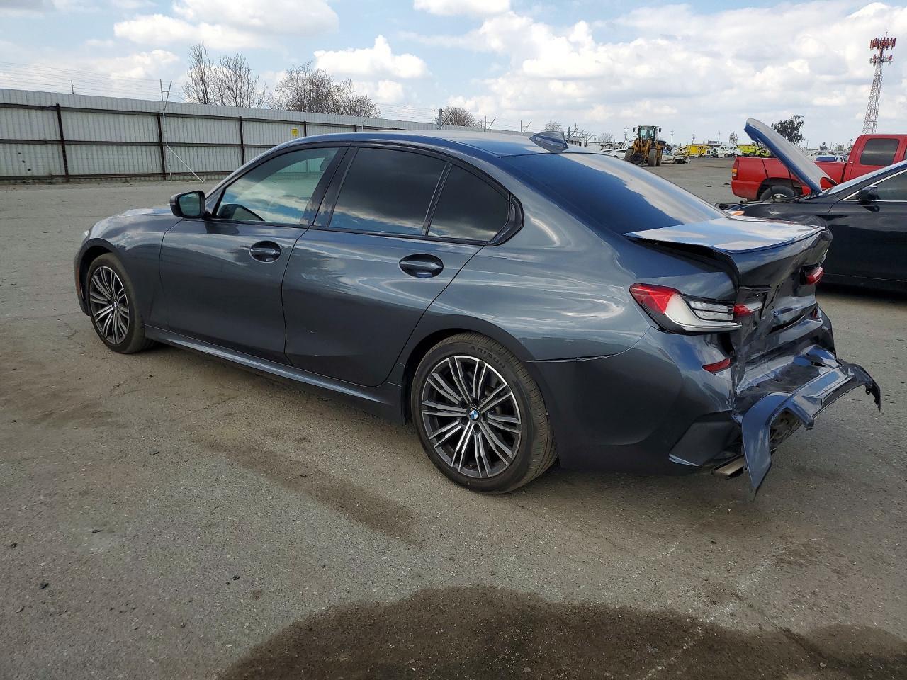 2021 BMW M340I - zdjęcie 2