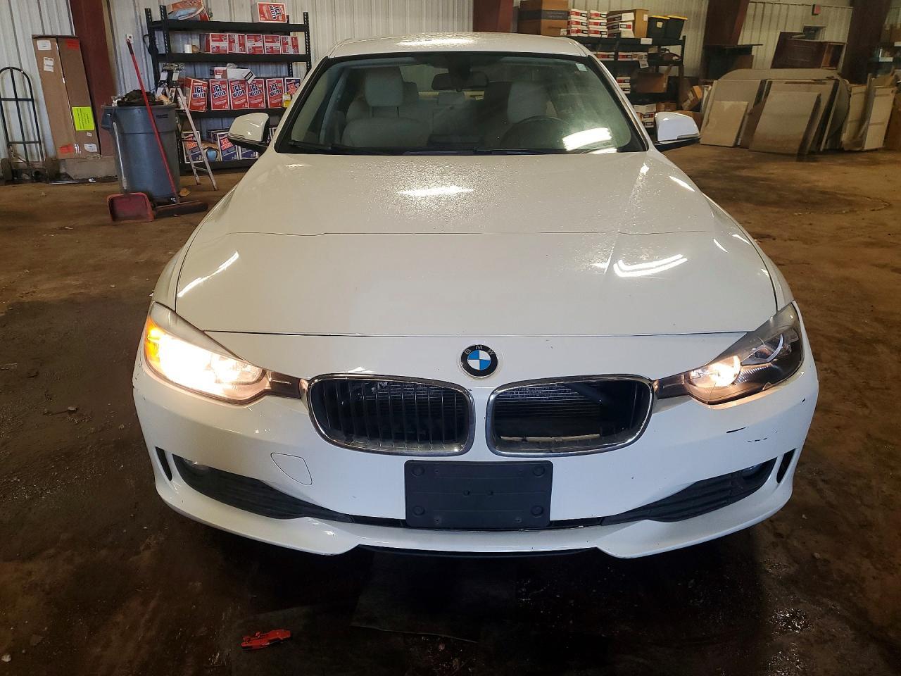 BMW Seria 3 - zdjęcie 5