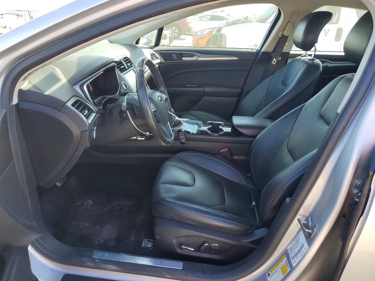 2014 Ford Fusion Titanium - zdjęcie 7