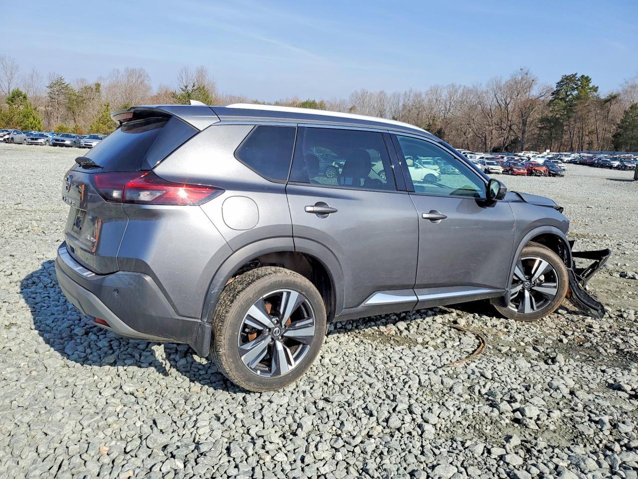 2021 Nissan Rogue Sl - zdjęcie 3
