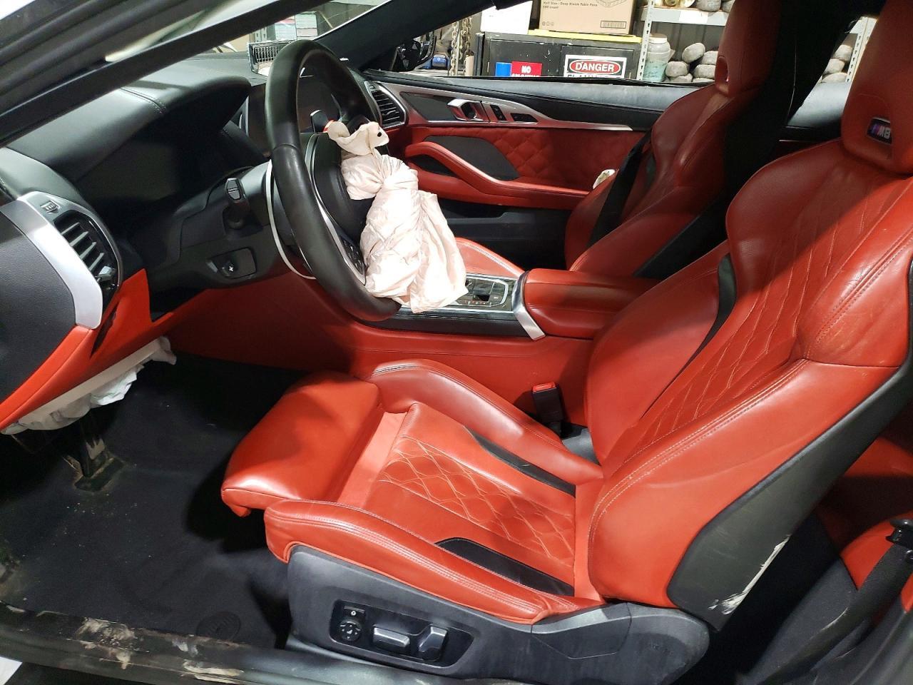 2020 BMW M8 - zdjęcie 7