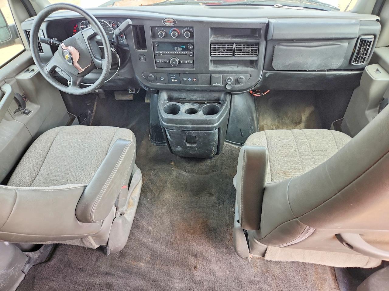 2016 Chevrolet Express G3500 Lt - zdjęcie 8