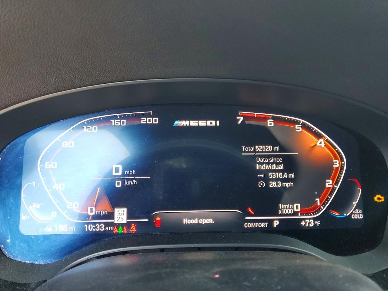 2022 BMW M550Xi - zdjęcie 9