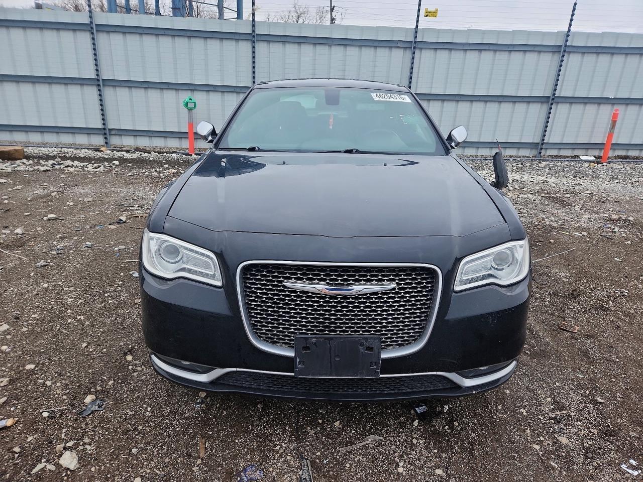2015 Chrysler 300 - zdjęcie 5
