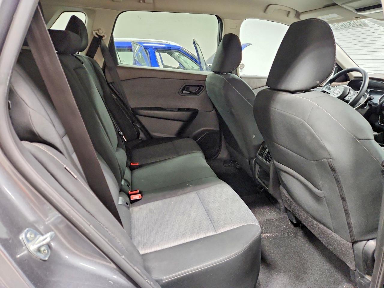 2023 Nissan Rogue S - zdjęcie 11