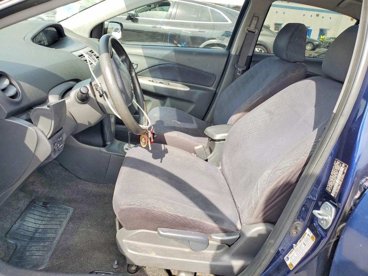 2022 Toyota Yaris - zdjęcie 7