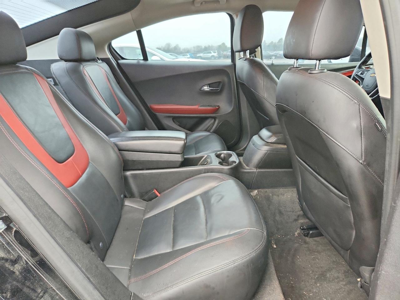 2013 Chevrolet Volt - zdjęcie 10