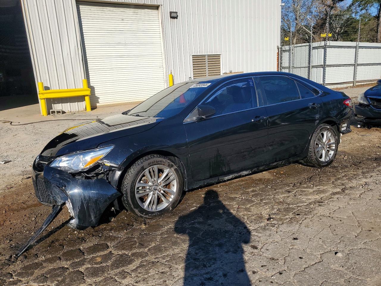 2015 Toyota Camry Se - zdjęcie główne