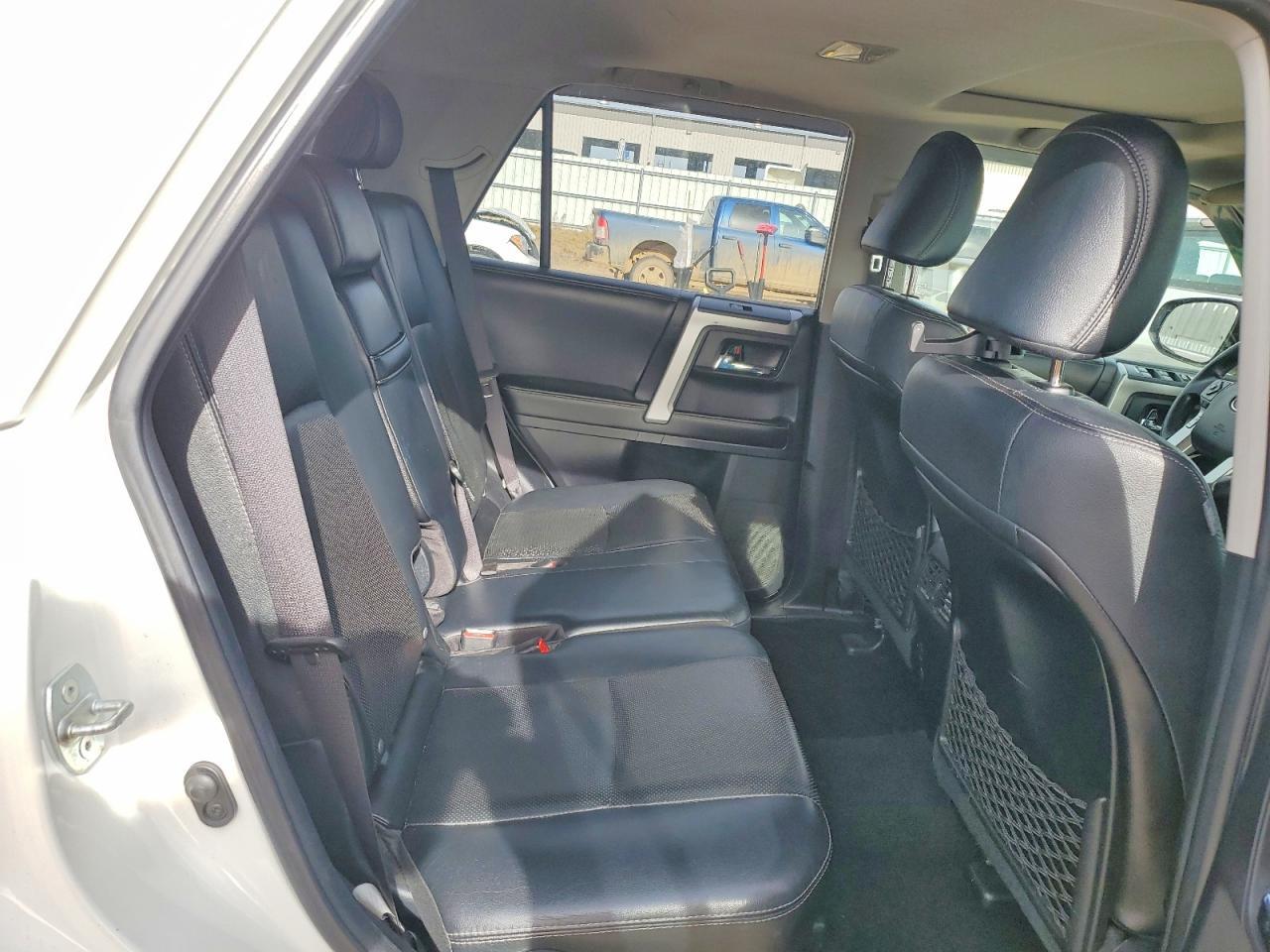 2015 Toyota 4Runner Limited - zdjęcie 10