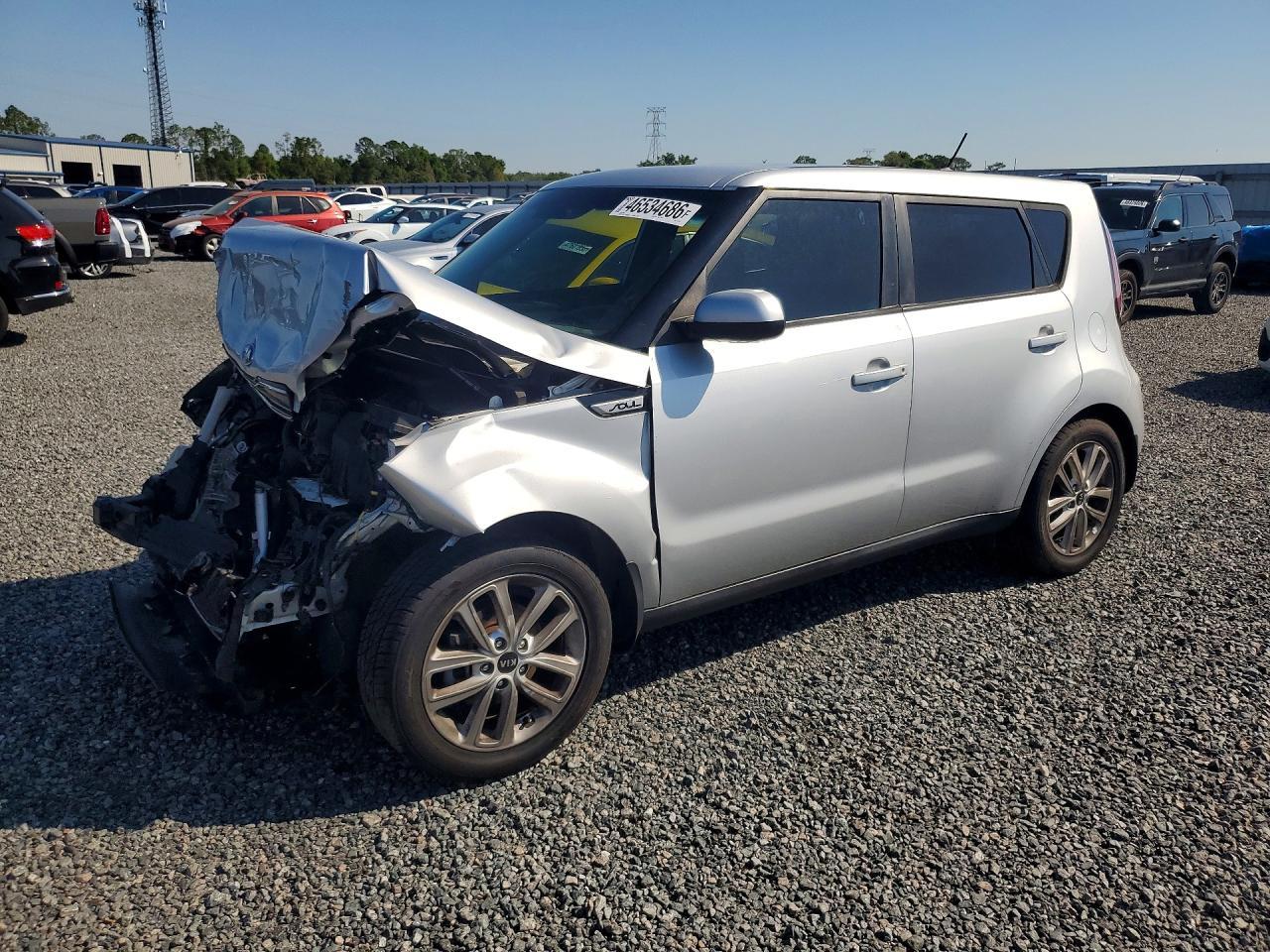 2018 Kia Soul + - zdjęcie główne