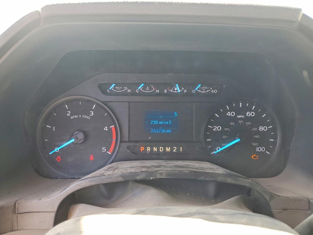 2019 Ford F350 Super Duty - zdjęcie 9