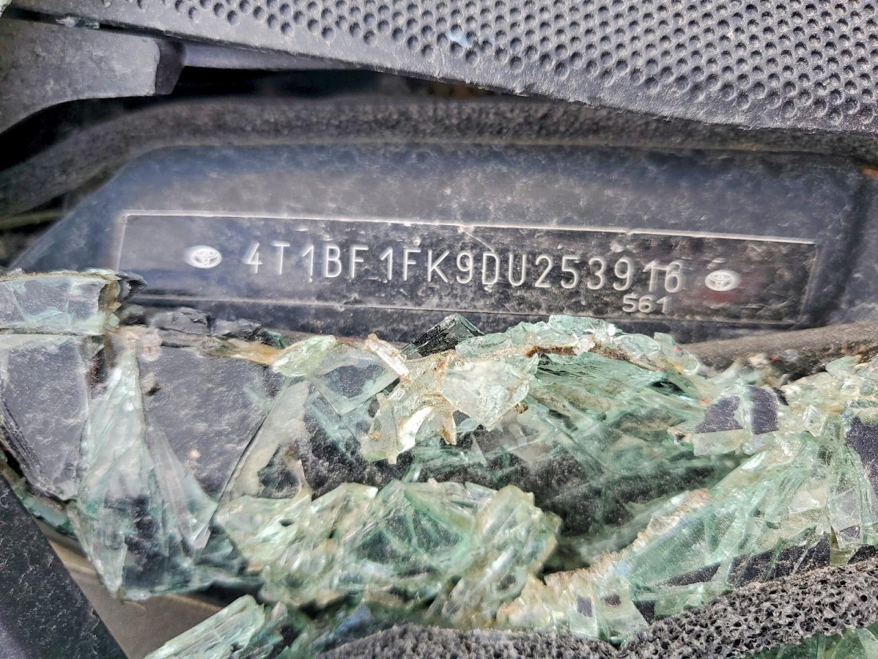 2013 Toyota Camry - zdjęcie 12