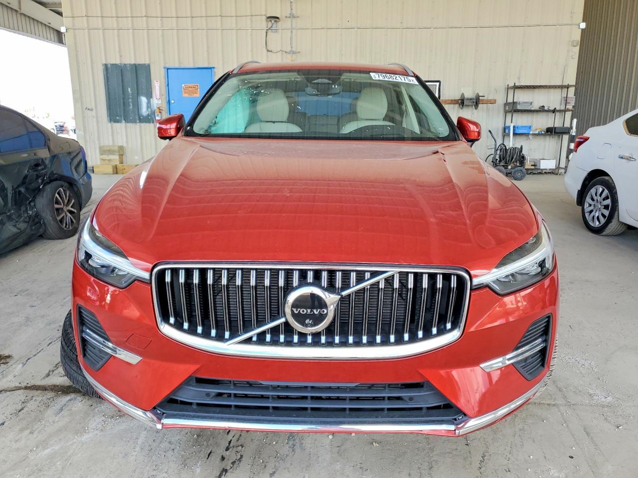 2023 Volvo Xc60 Ultimate - zdjęcie 5