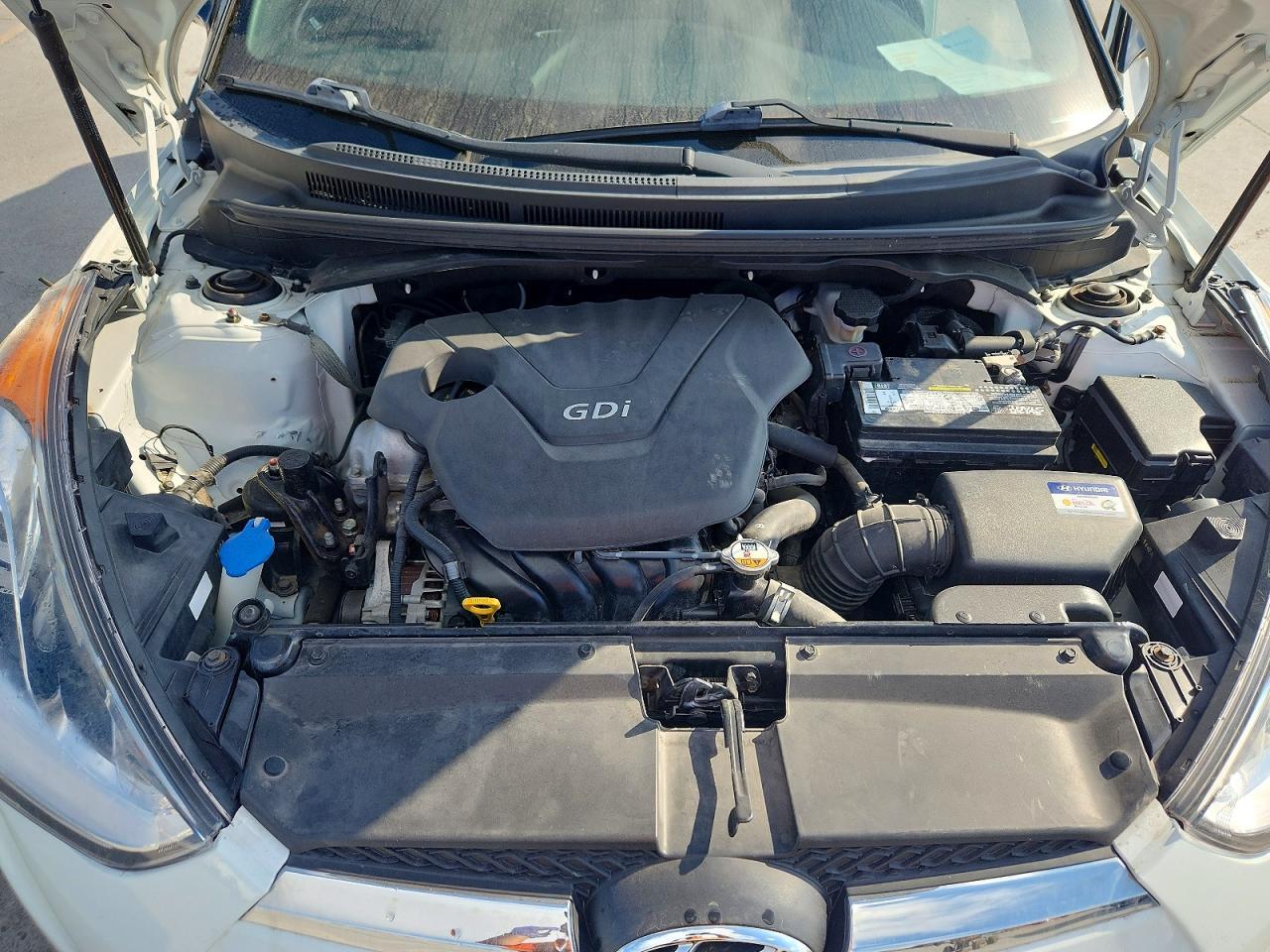 2016 Hyundai Veloster Base - zdjęcie 11