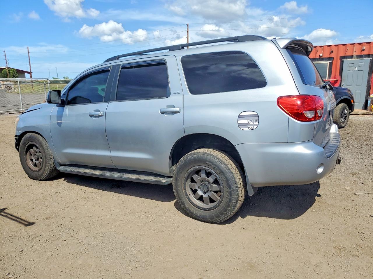 2015 Toyota Sequoia Sr5 - zdjęcie 2