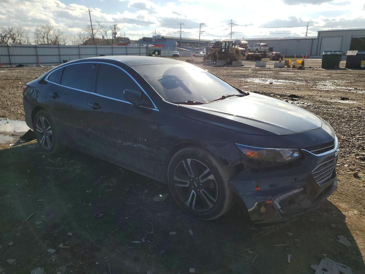 2017 Chevrolet Malibu Lt - zdjęcie 4