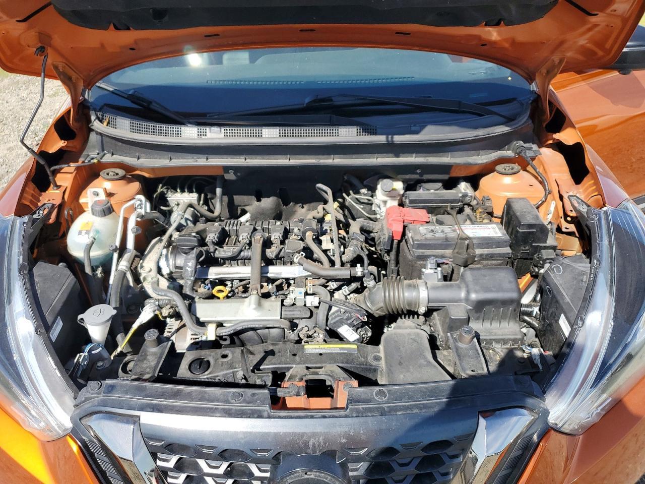 2020 Nissan Kicks Sr - zdjęcie 11