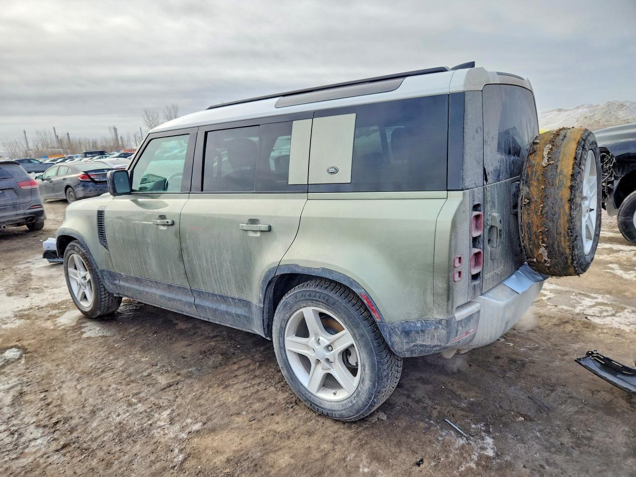2021 Land Rover Defender 110 Se - zdjęcie 2