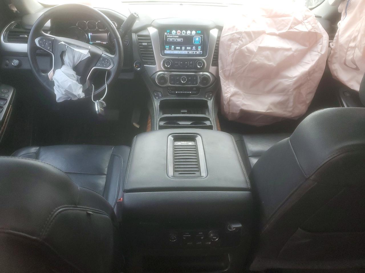 2017 Chevrolet Tahoe C1500 Premier - zdjęcie 8