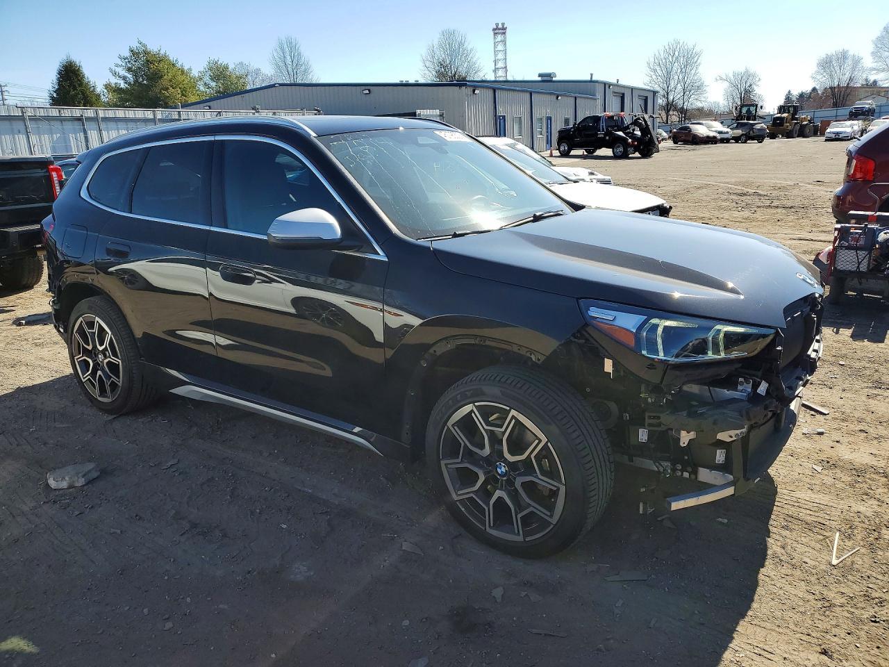 2024 BMW X1 xDrive28I - zdjęcie 4