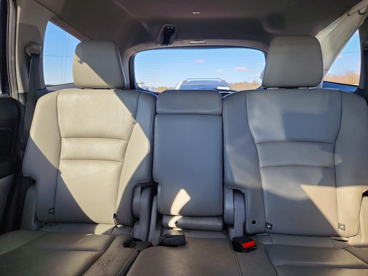 2017 Honda Pilot Touring - zdjęcie 10