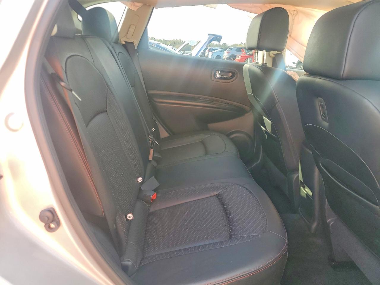 2013 Nissan Rogue S - zdjęcie 11