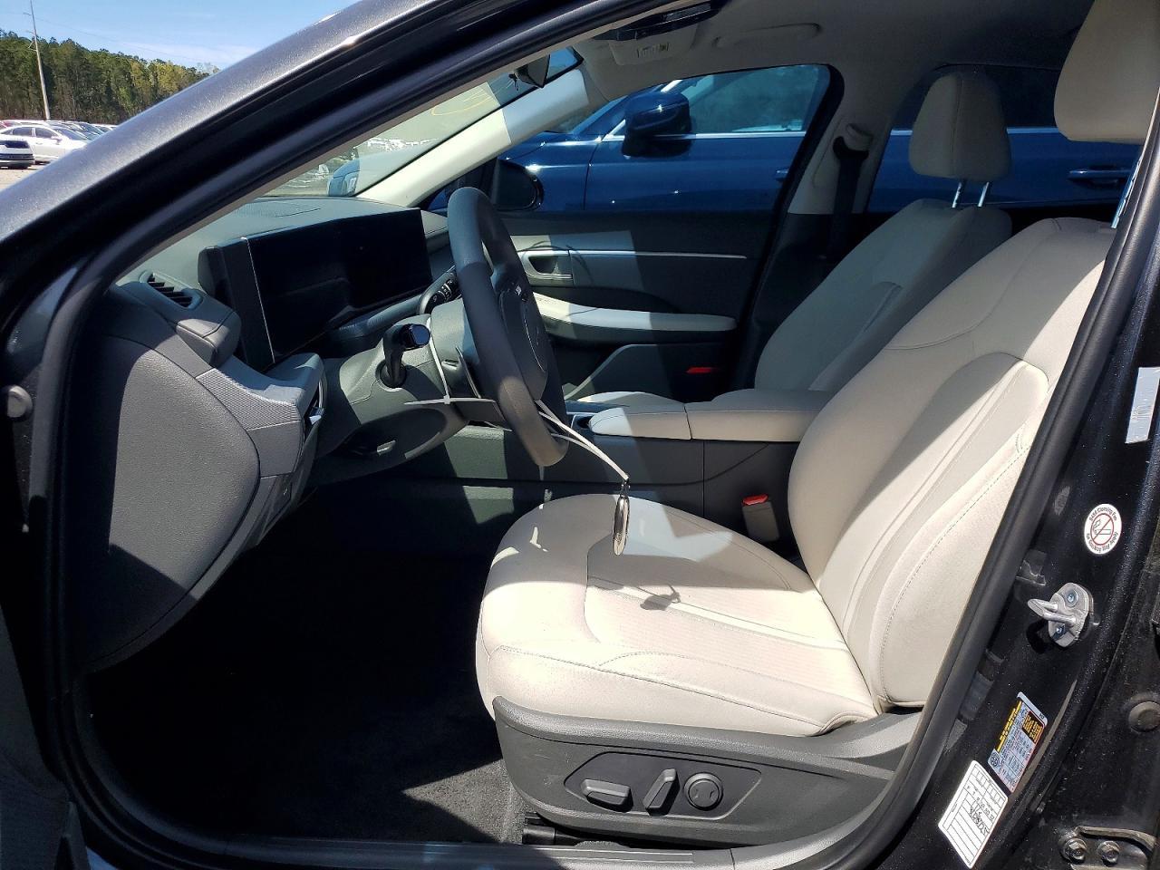 2025 Hyundai Sonata Sel - zdjęcie 7