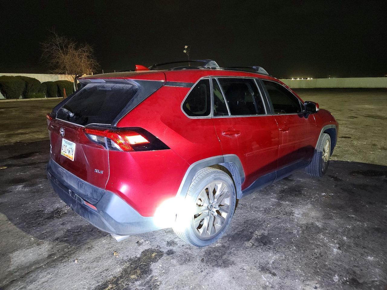 2020 Toyota Rav4 Xle Premium - zdjęcie 3