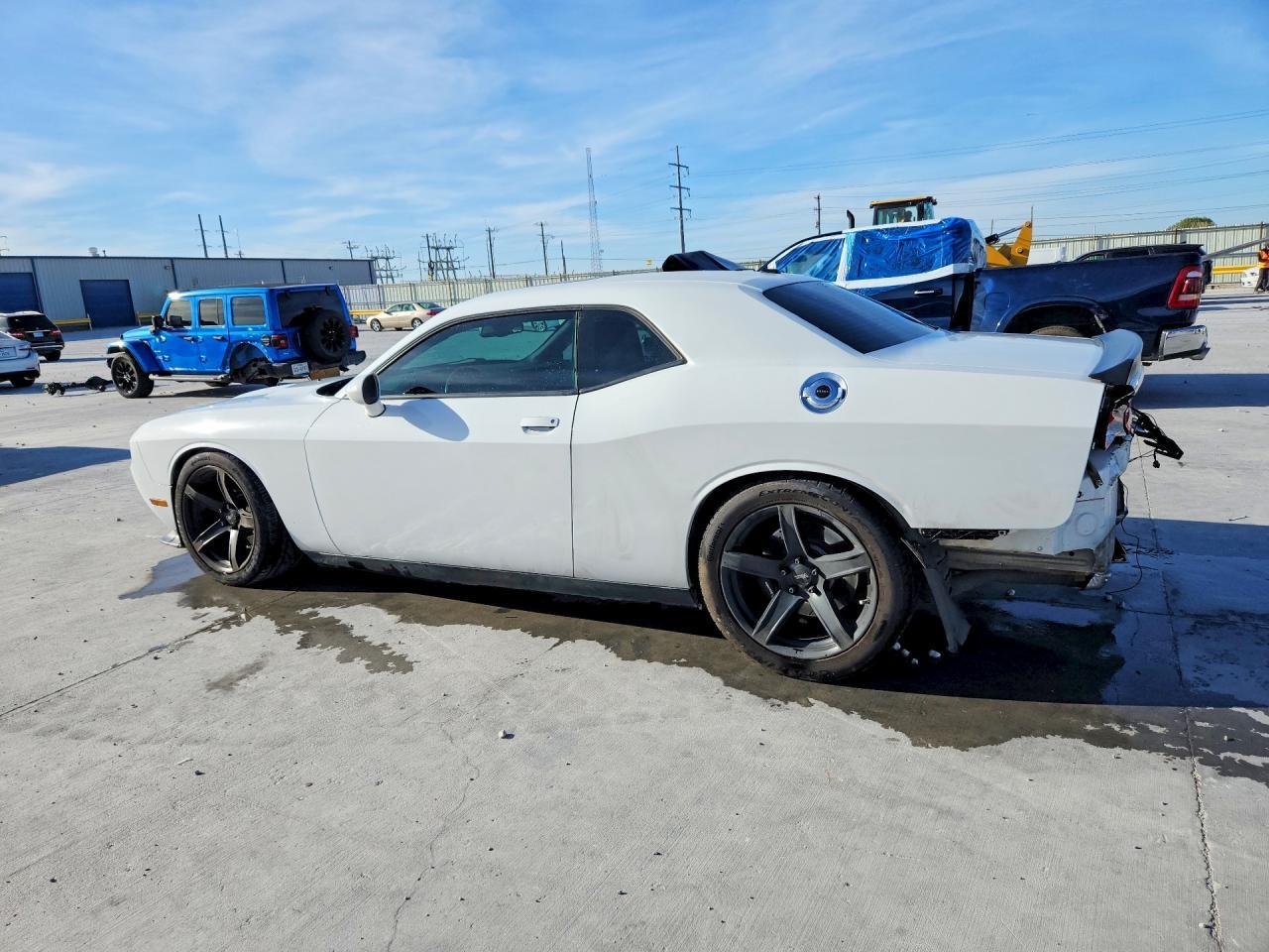 2014 Dodge Challenger Srt8 Core - zdjęcie 2