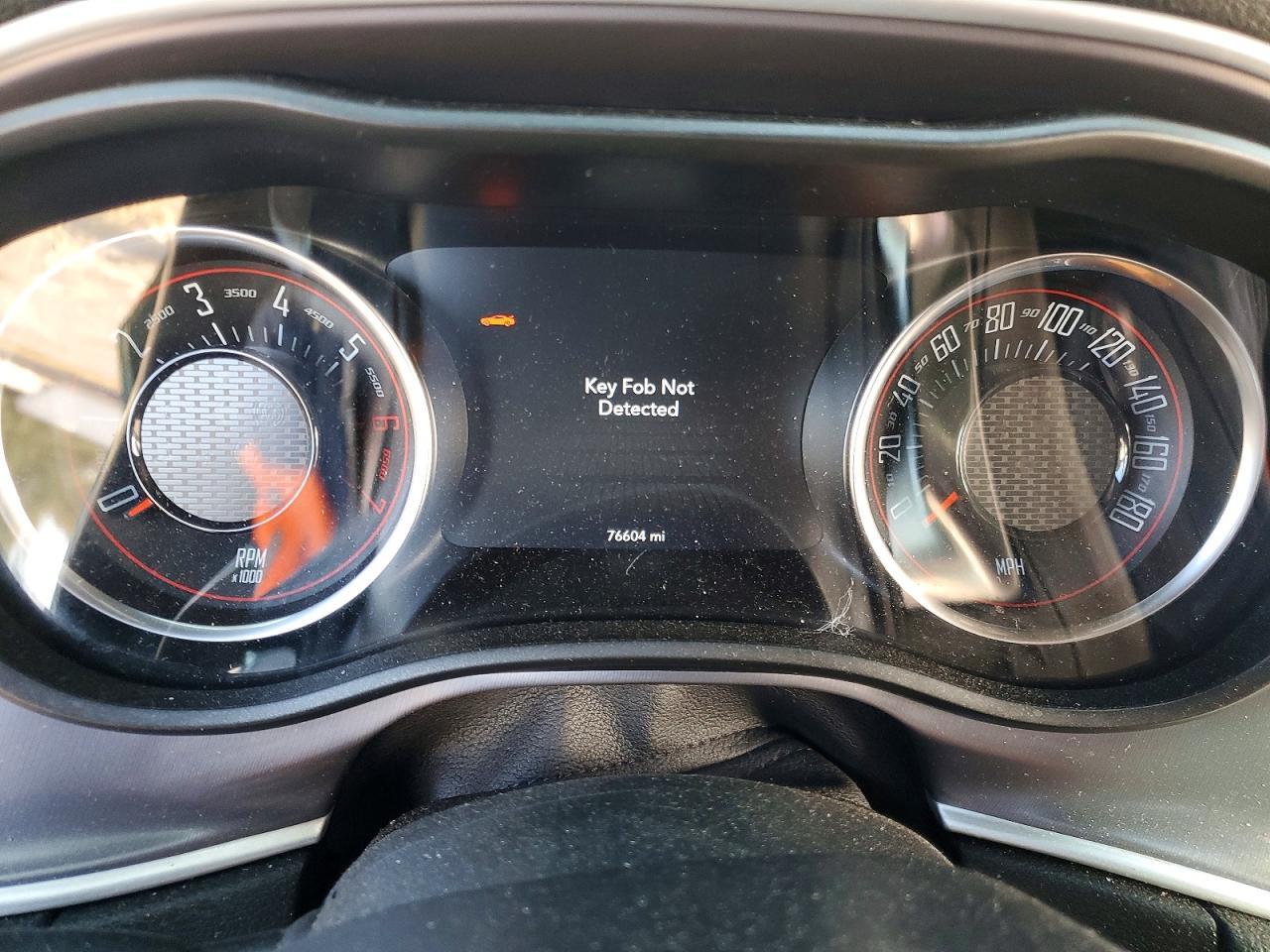 2020 Dodge Challenger R - zdjęcie 9