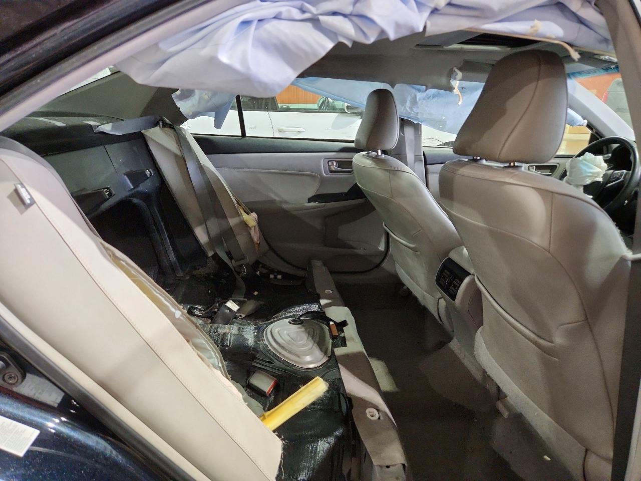 2015 Toyota Camry Xle - zdjęcie 10