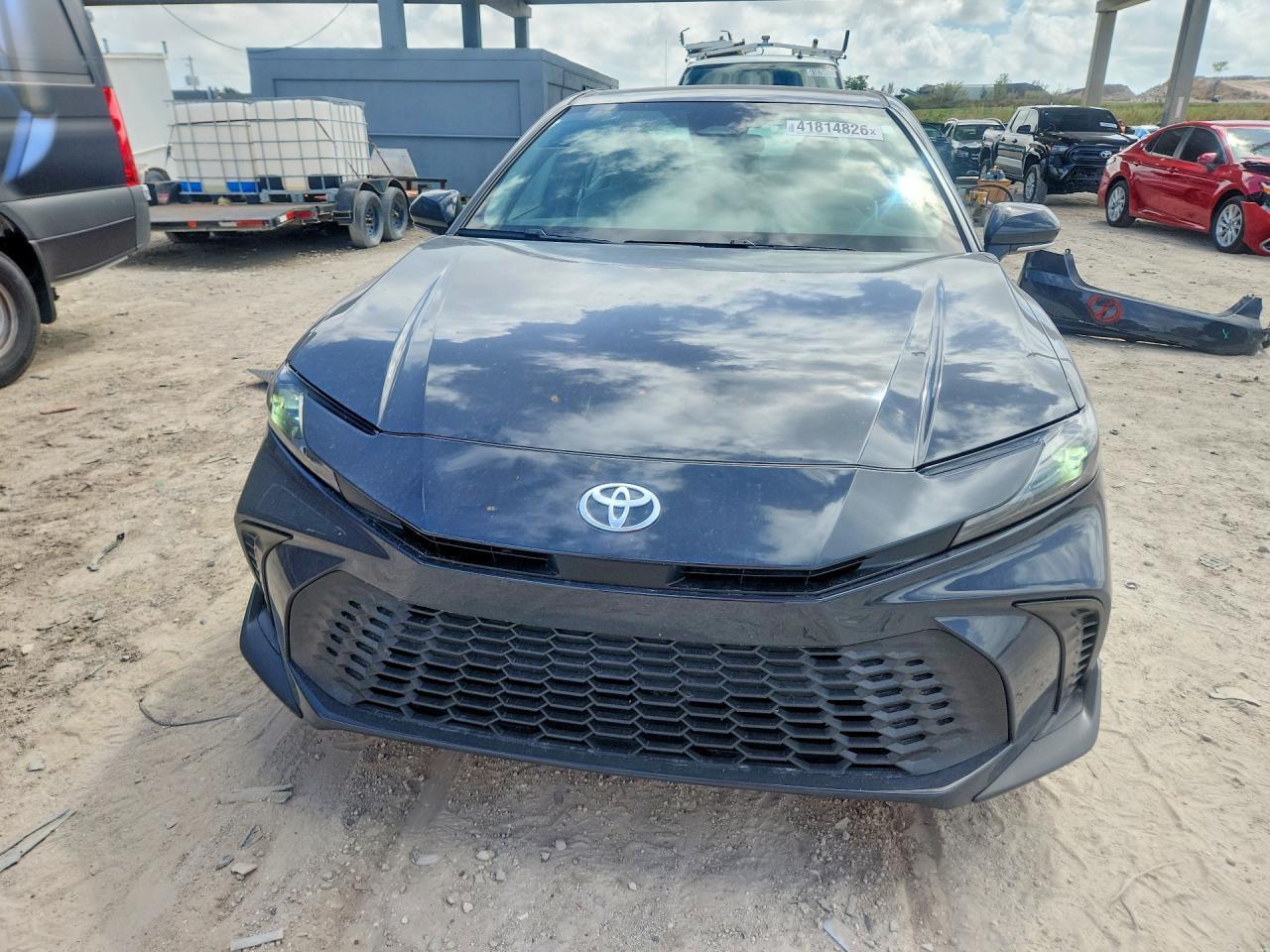 2026 Toyota Camry Se - zdjęcie 5