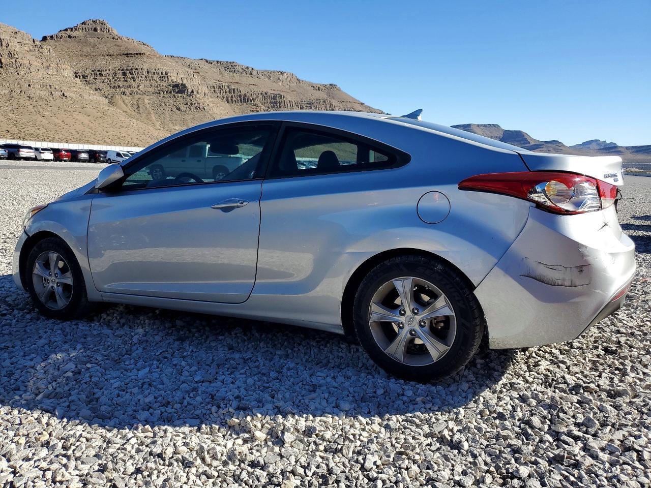 2013 Hyundai Elantra Coupe Gs - zdjęcie 2