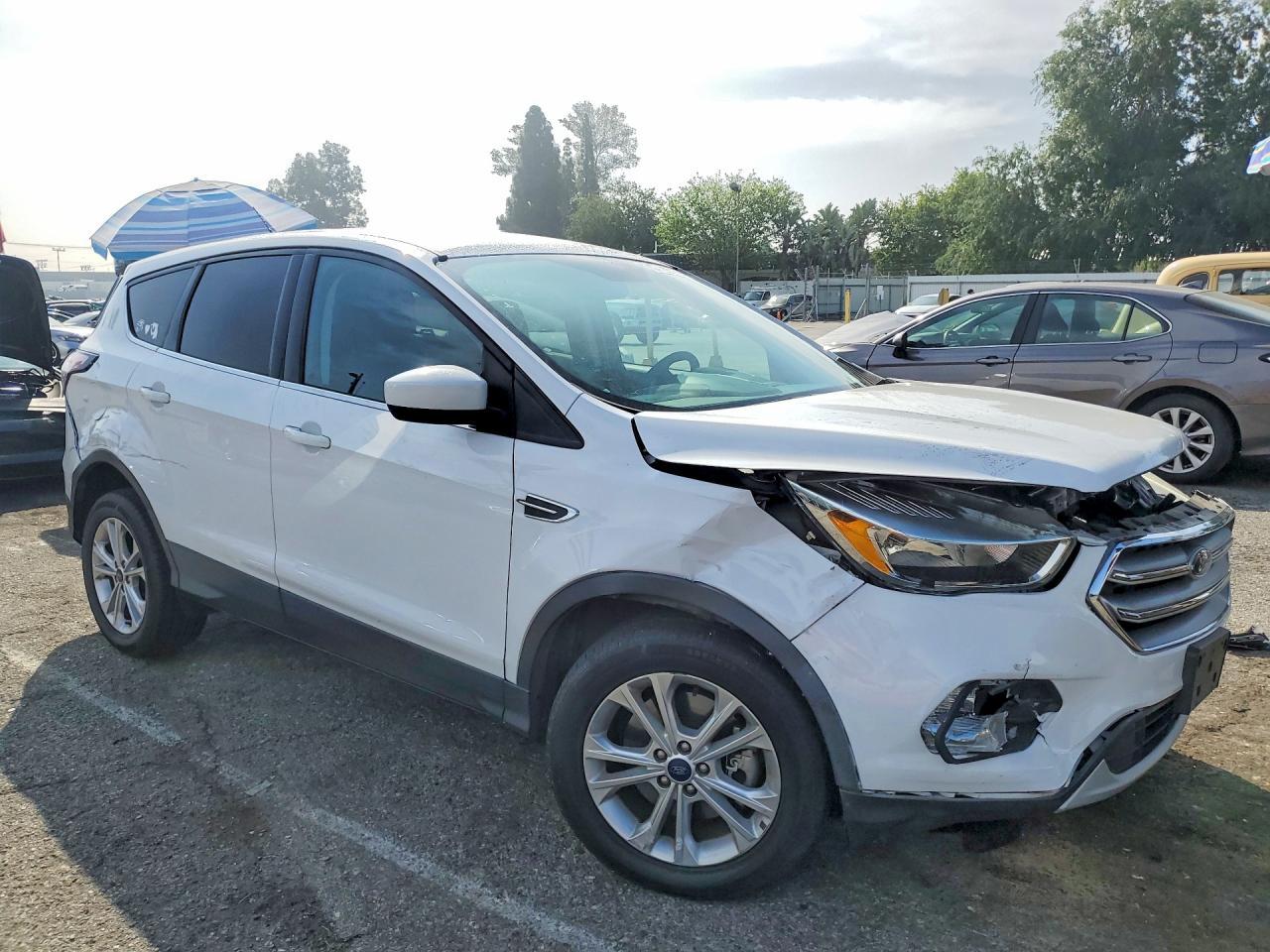 2017 Ford Escape Se - zdjęcie 4