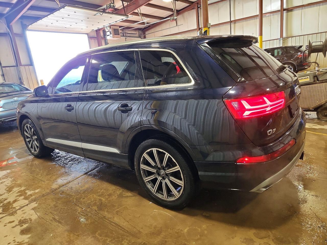 2017 Audi Q7 Premium Plus - zdjęcie 2