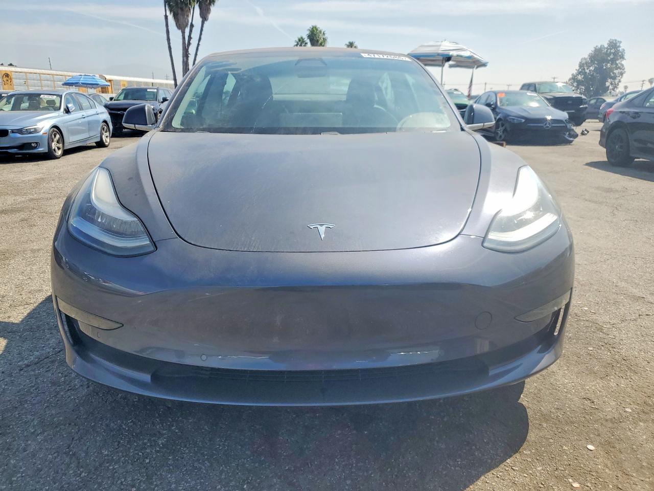 2018 Tesla Model 3 - zdjęcie 5