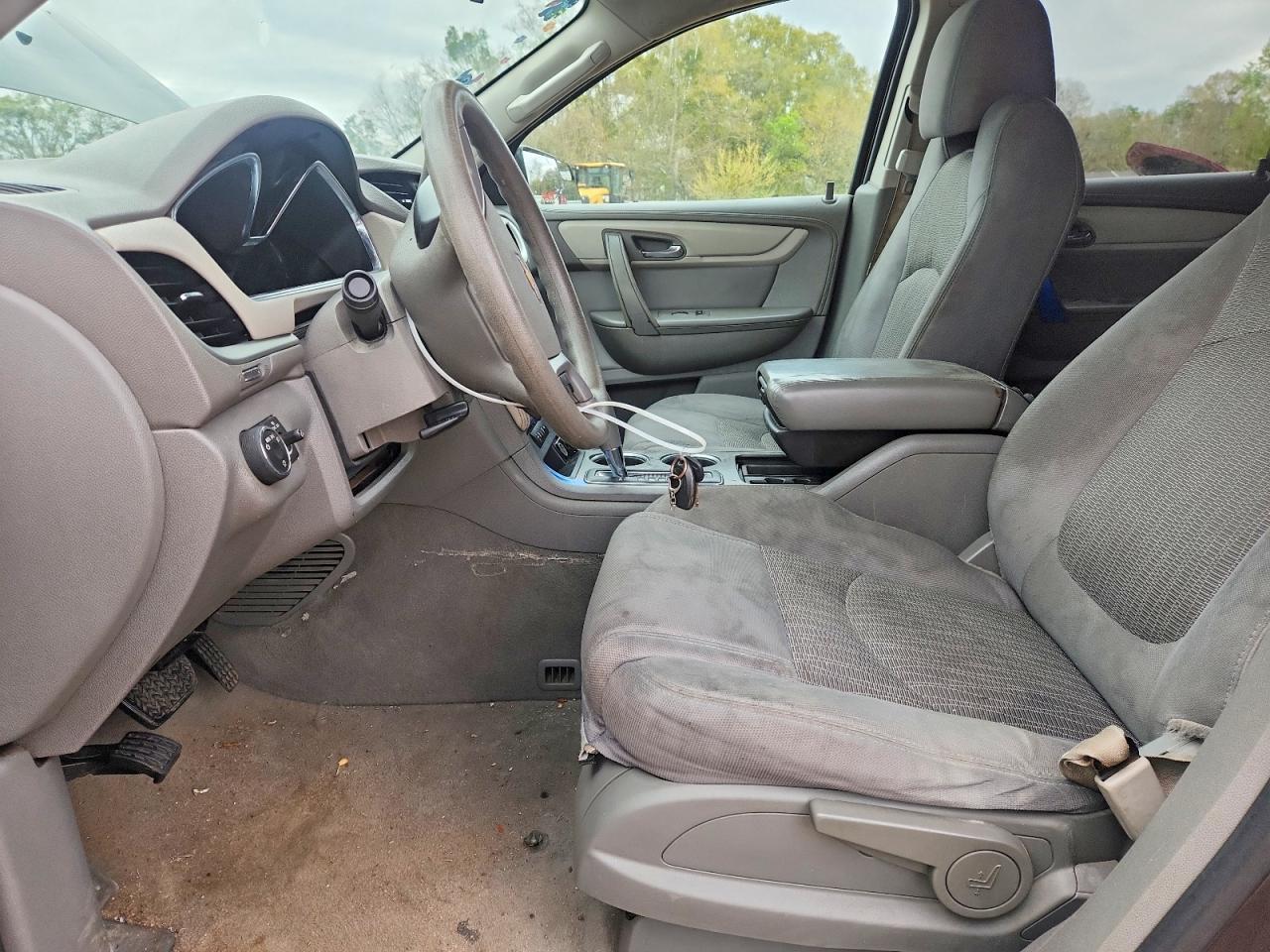 2014 Chevrolet Traverse - zdjęcie 7