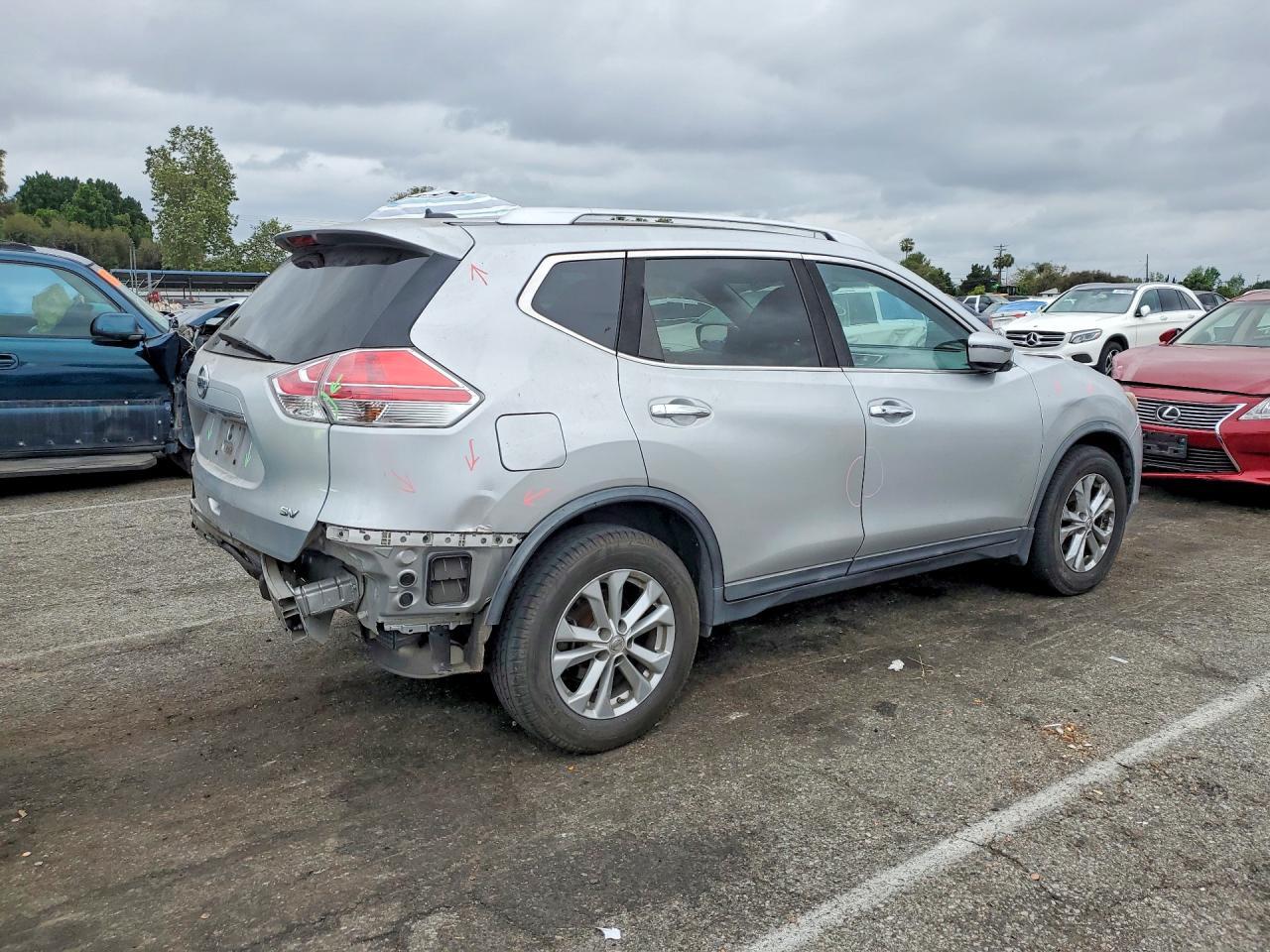 2016 Nissan Rogue Sv - zdjęcie 3