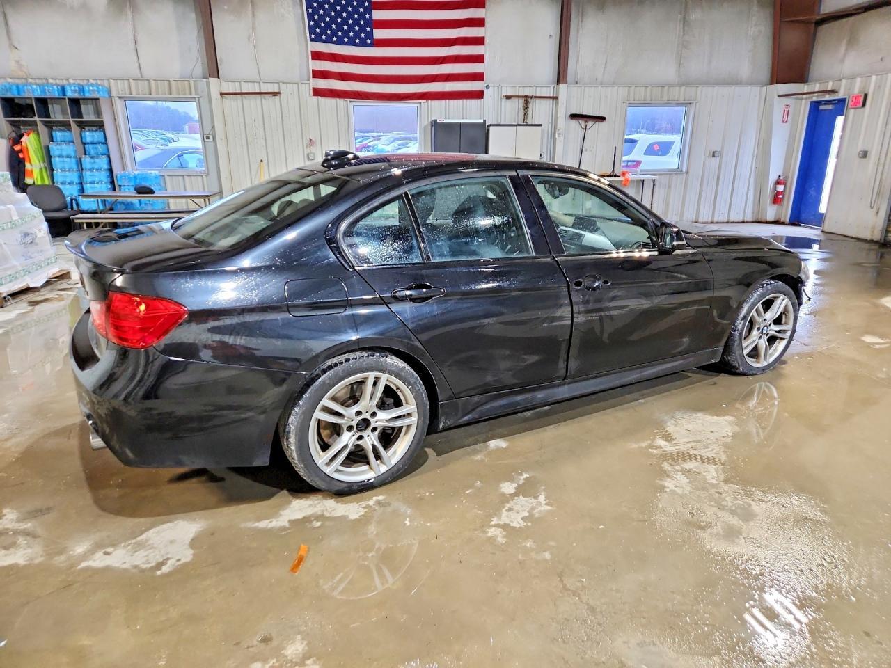 2014 BMW 335 Xi - zdjęcie 3