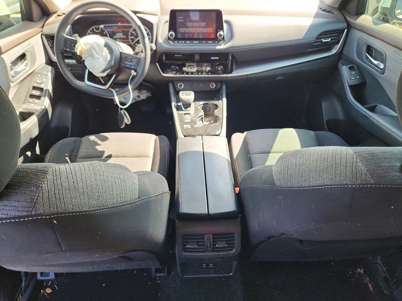 2021 Nissan Rogue Sv - zdjęcie 8