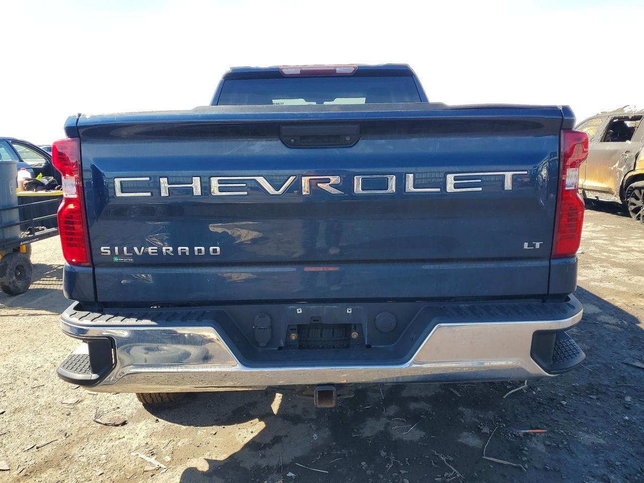 2020 Chevrolet Silverado K1500 Lt - zdjęcie 6