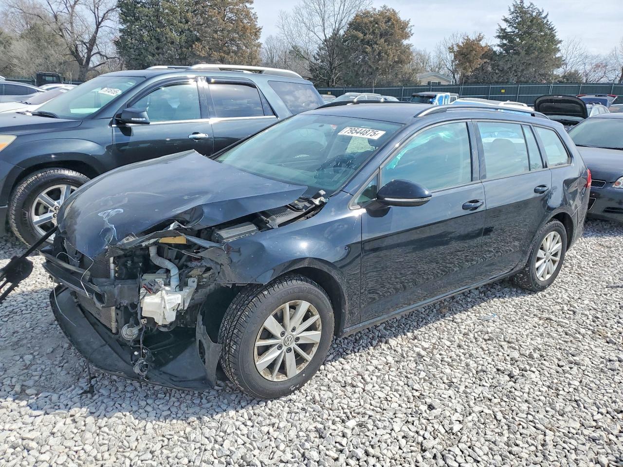 2016 Volkswagen Golf Sportwagen S - zdjęcie główne