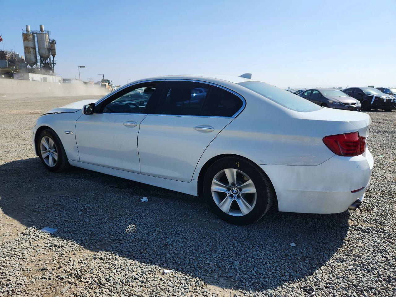 2013 BMW 528 Xi - zdjęcie 2