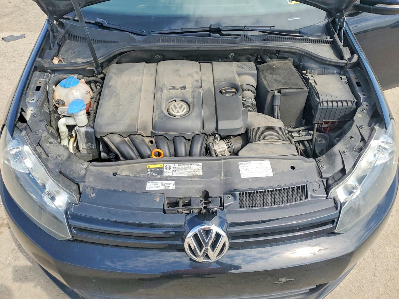 2013 Volkswagen Golf - zdjęcie 11