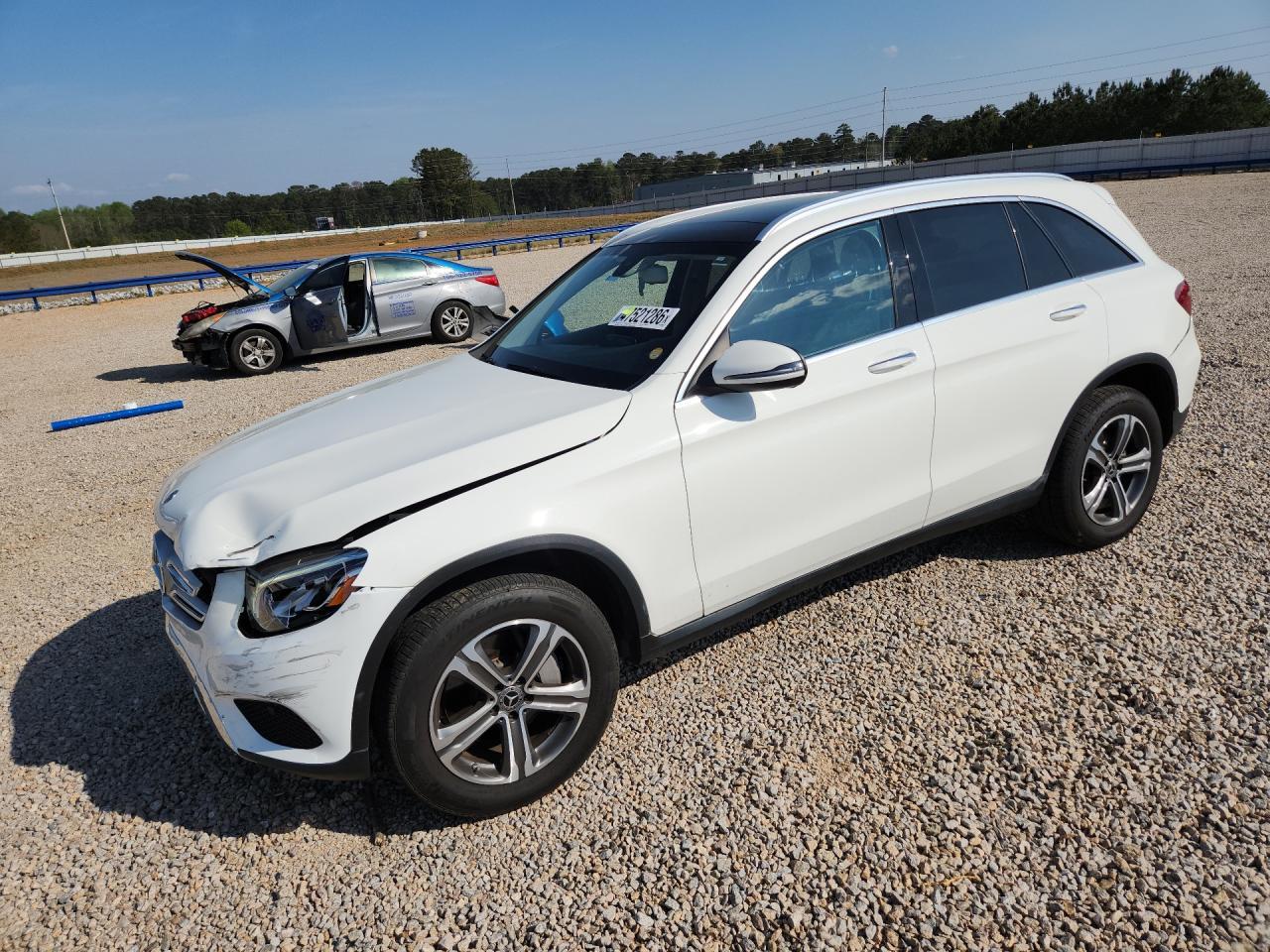 2019 Mercedes-Benz Glc 300 - zdjęcie główne