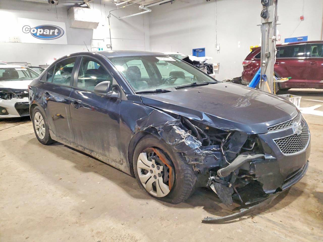 2014 Chevrolet Cruze Ls - zdjęcie 4