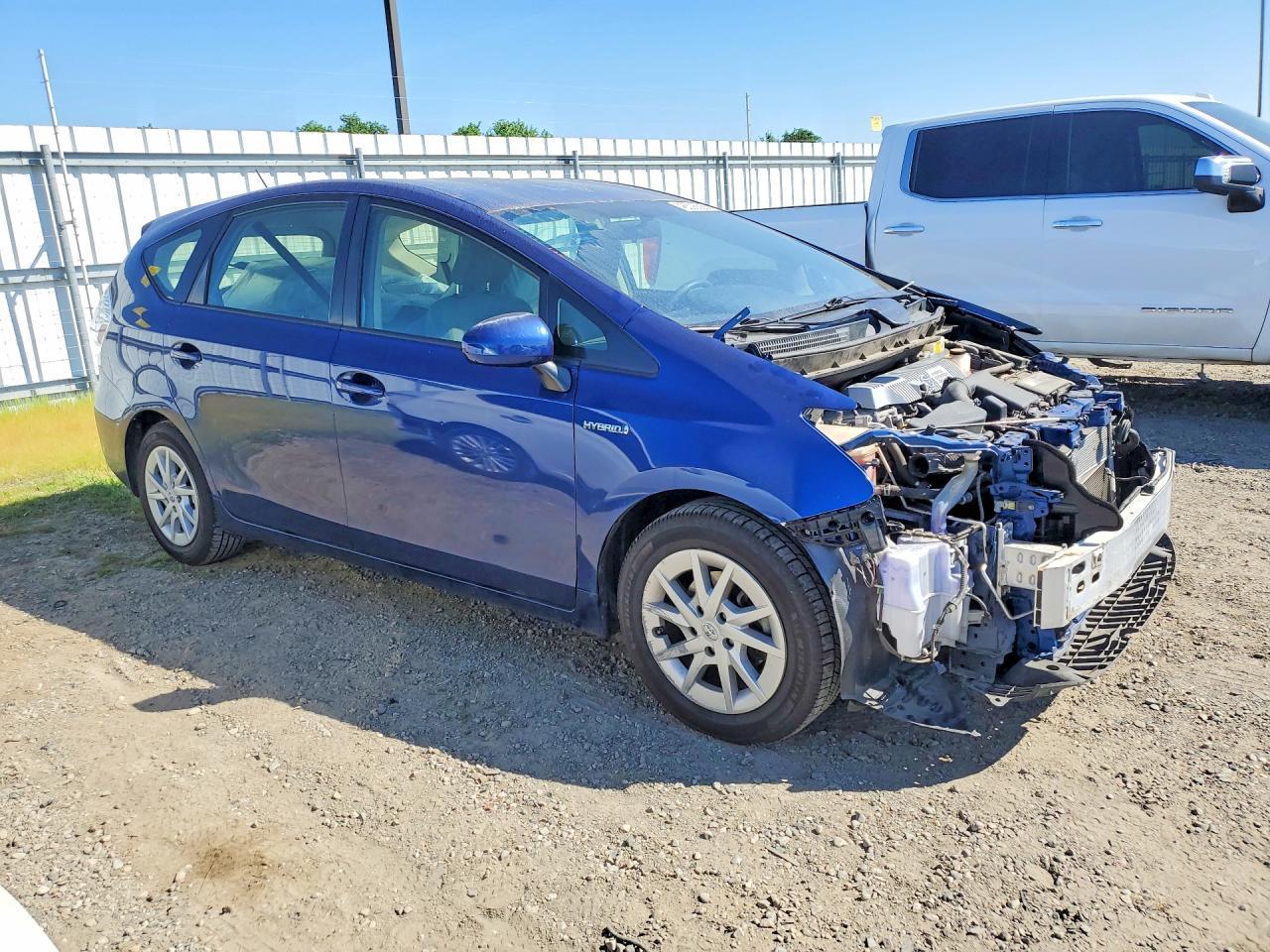 2014 Toyota Prius V Three - zdjęcie 4
